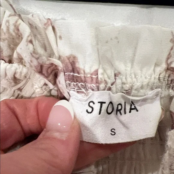 Storia Cream and Pink Ruffle Dress Size S - Picture 2 of 9